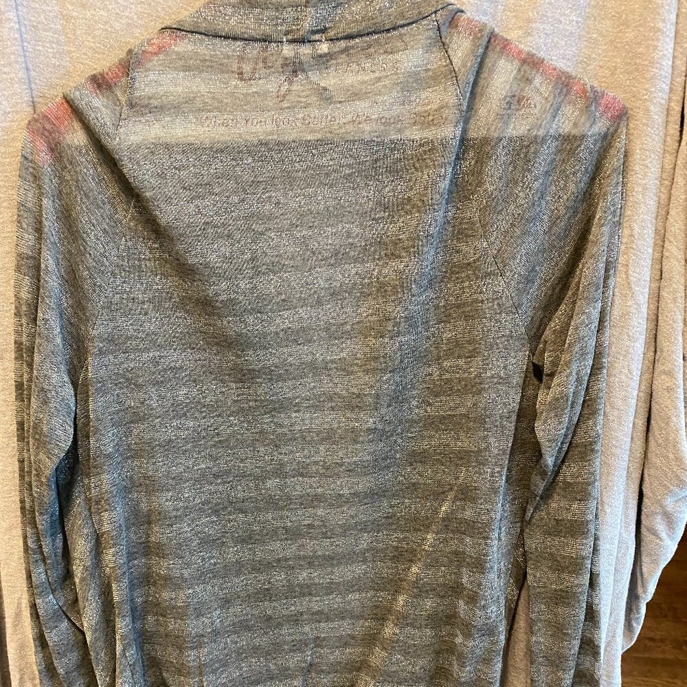 Splendid Womens long sleeve silver/gray striped cowl neck top, size Small (S) - Picture 4 of 9